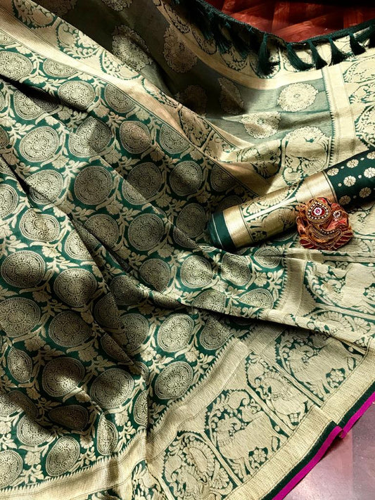 "Forest Jewel: Green Paithani Silk with Gold Zari Weaves"